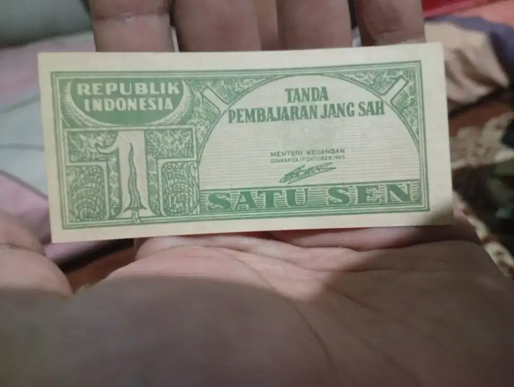 Uang kuno rupiah msh mulus seperti baru