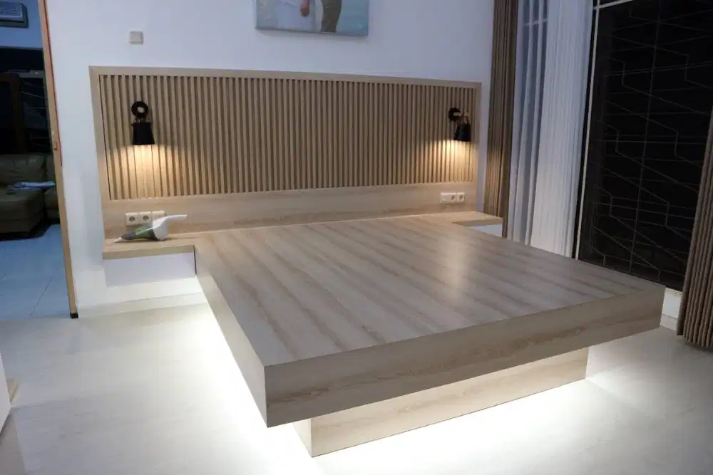 Custom Interior Kamar Tidur Lemari Baju, Nakas, Dipan, Meja TV UNIC