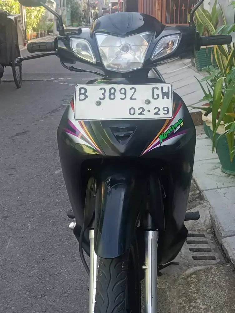 Honda Kharisma 2003