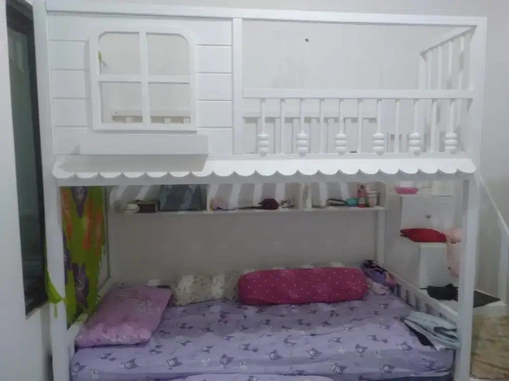 Tempat tidur kayu minimalis custom