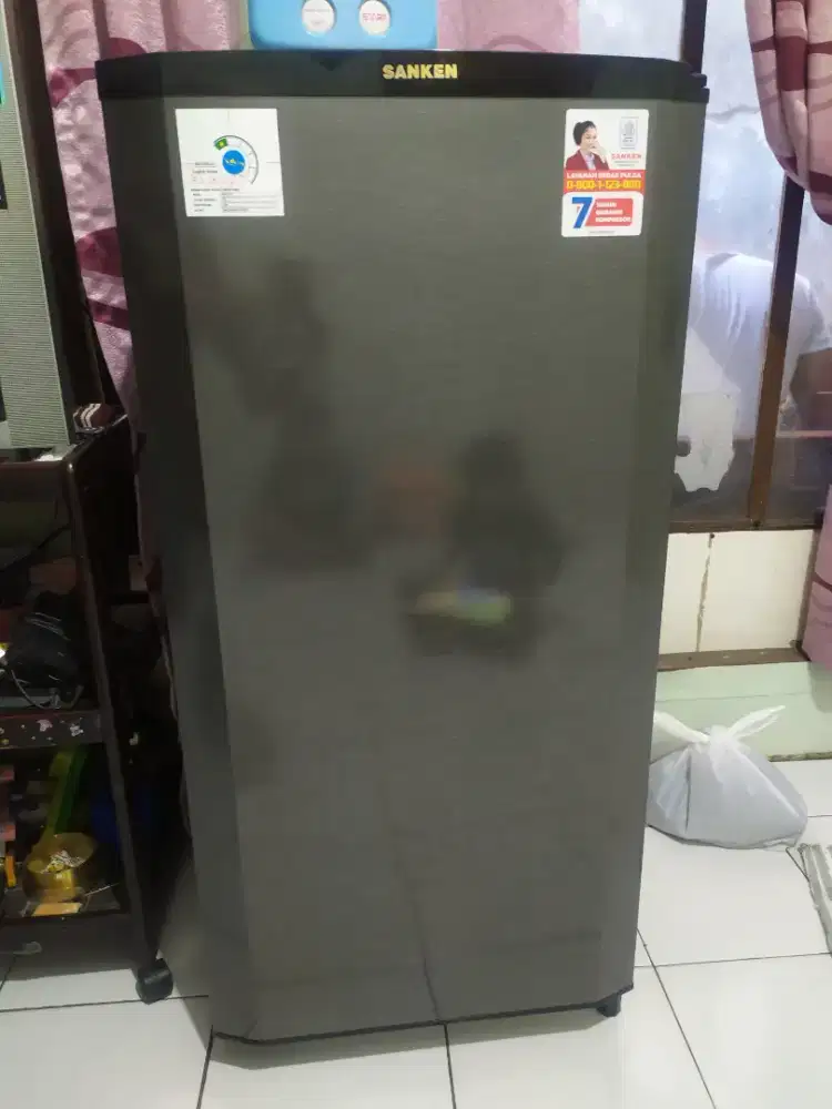 Kulkas baru 1 bulan