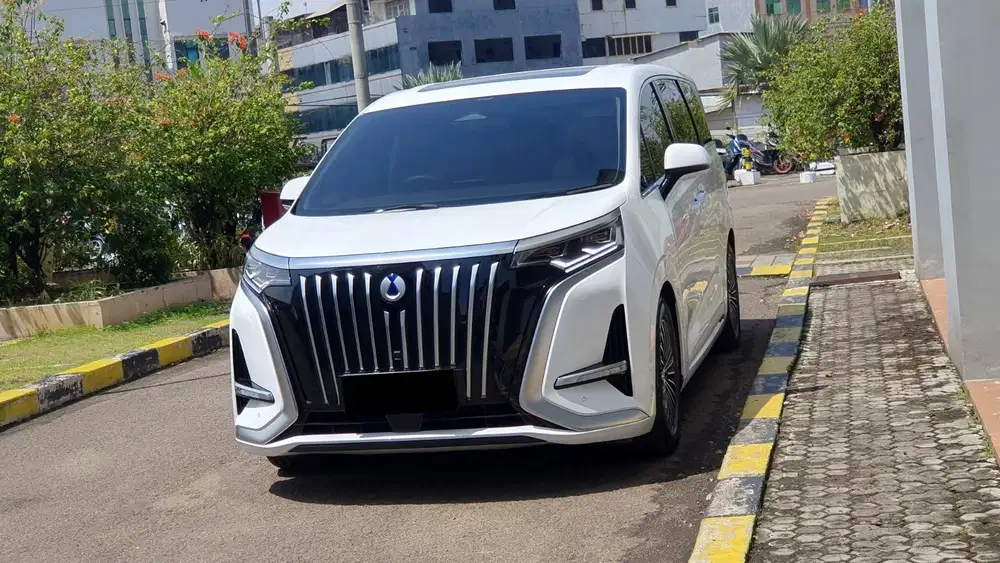 [ LOW KM 9RB ] Denza D9 D 9 Elite FWD 4x2 EV AT 2025/2024