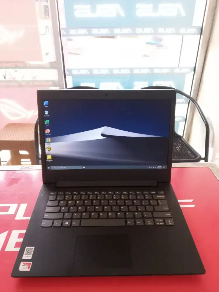 Lenovo IP V130-14ast
