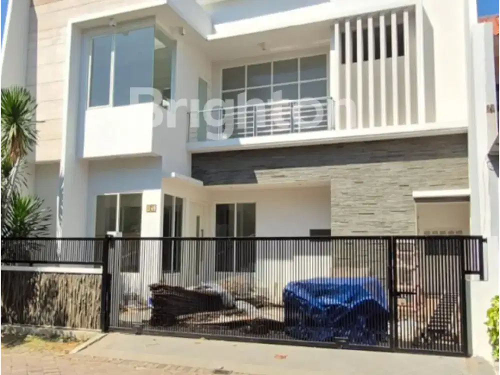 NEW HOUSE LEBAR 12,5. ARIF RAHMAN HAKIM. ONE GATE 24 JAM.
LOKASI STRATEGIS SELANGKAH MERR
