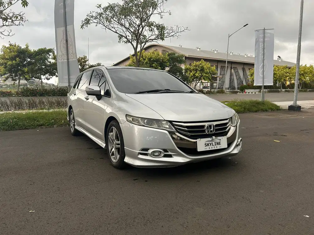 TERMURAH! MPV MEWAH HONDA ODYSSEY 2.4 RB3 AT MATIC 2012 NIK 2011