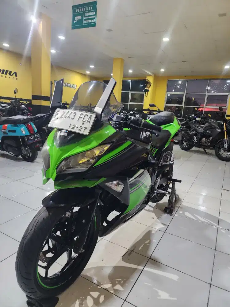 KAWASAKI NINJA 250 WARNA HIJAU OBAT GANTENG