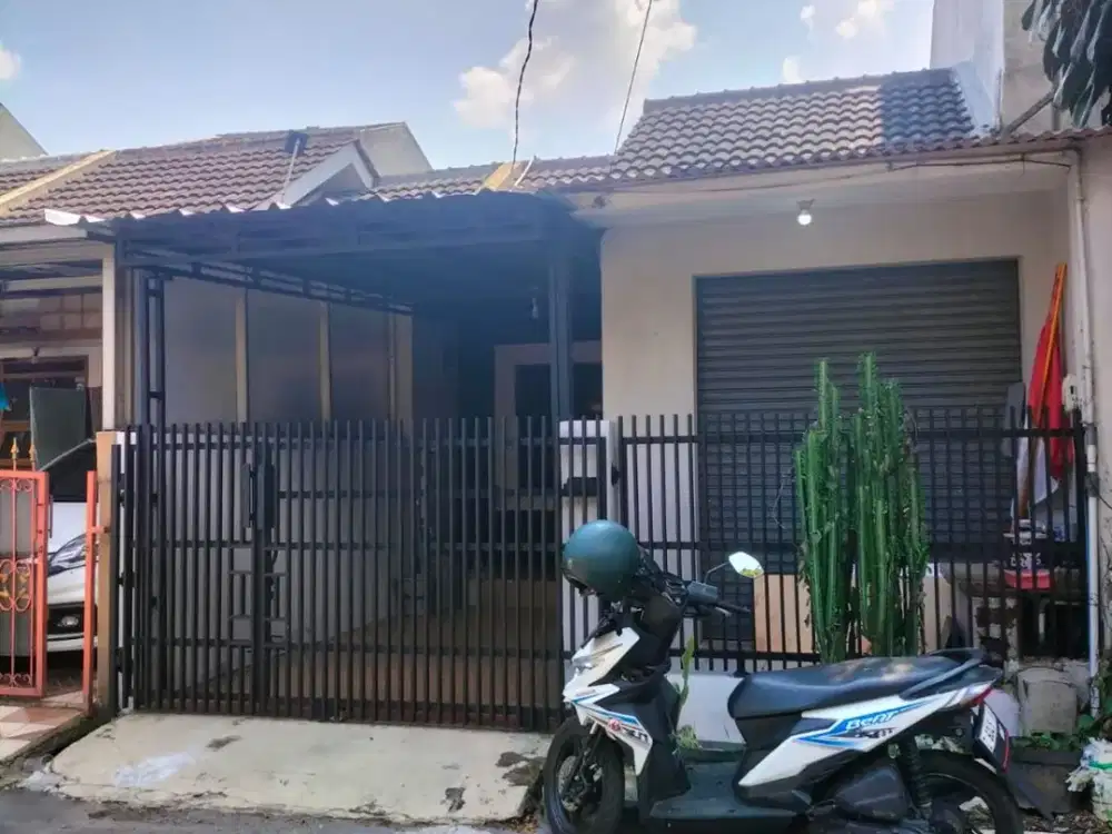 Dijual Rumah Siap Huni ada warung harga 450jt di bumi adipura gedebage