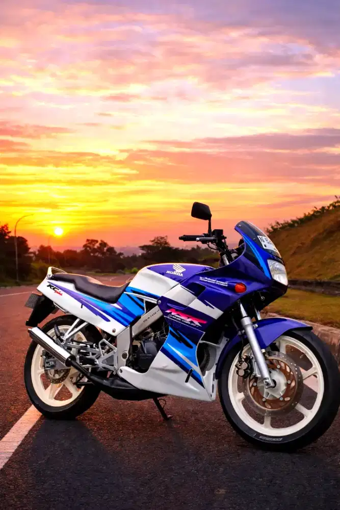 honda nsr 150 R 1996 putih ungu