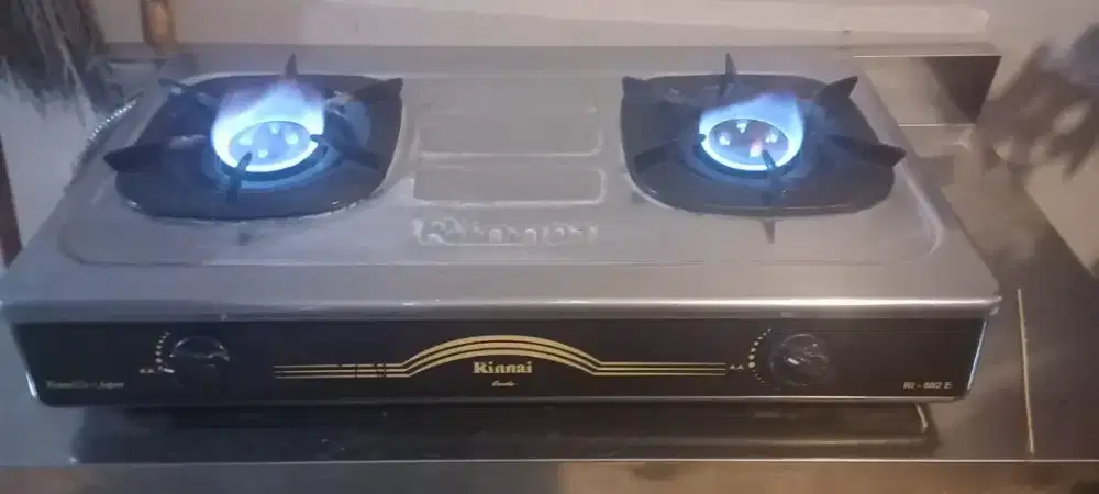 Jual Kompor Gas 2 Tungku Silver Rinnai