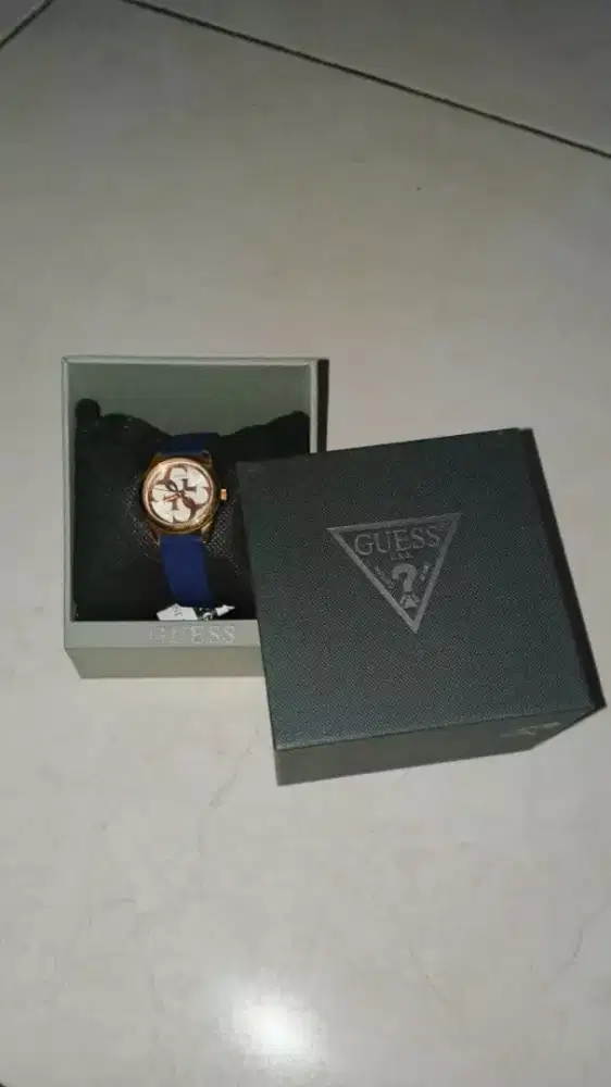 Jam tangan cantik