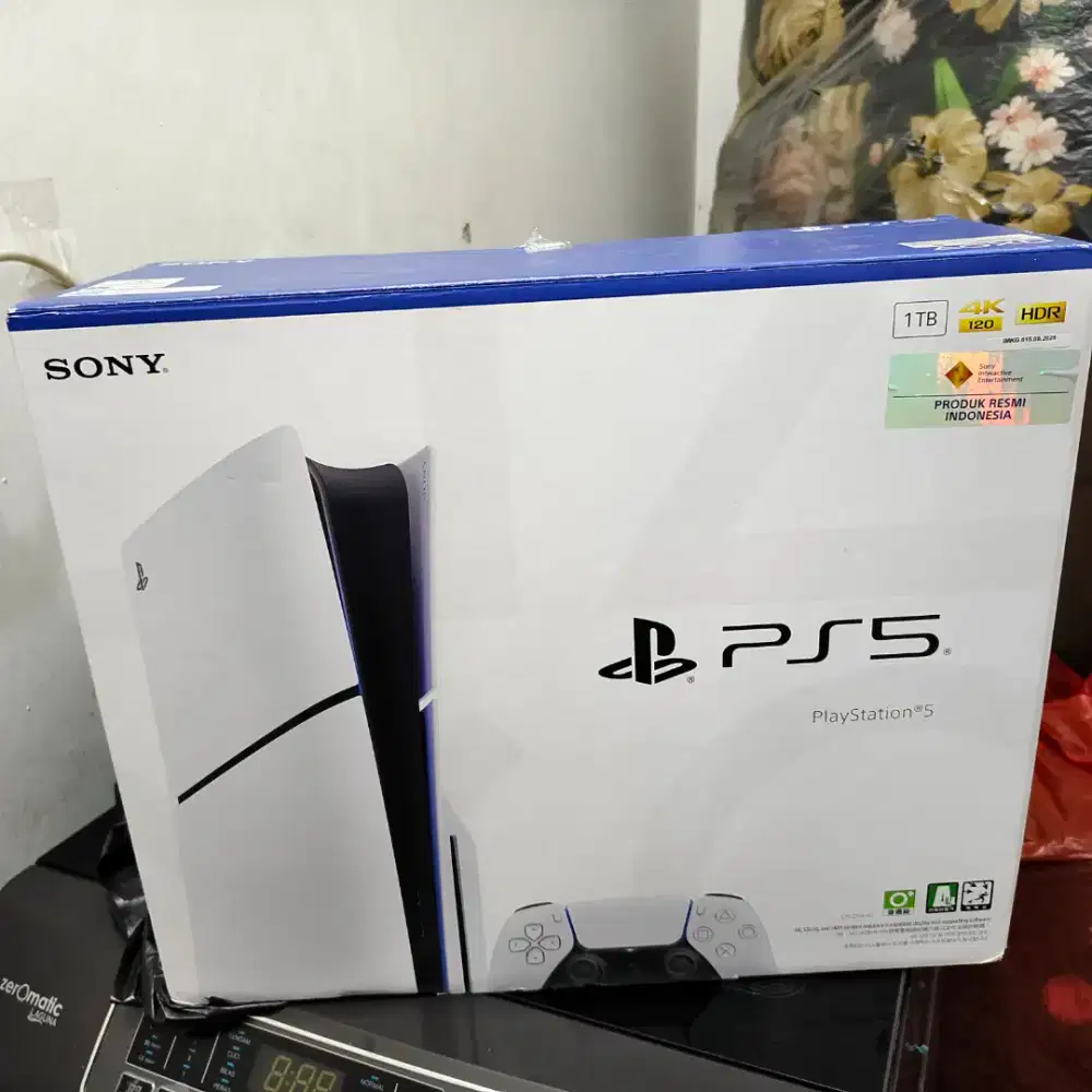 PS5 Slim Disc 1TB