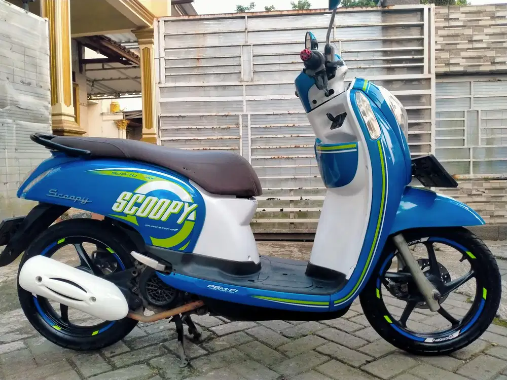 Honda Scoopy esp stater alus lengkap sehat keterangan detail dibawah