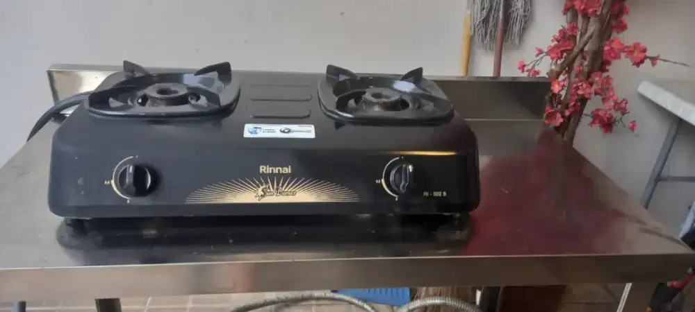Jual Kompor Gas 2 Tungku Rinnai Hitam