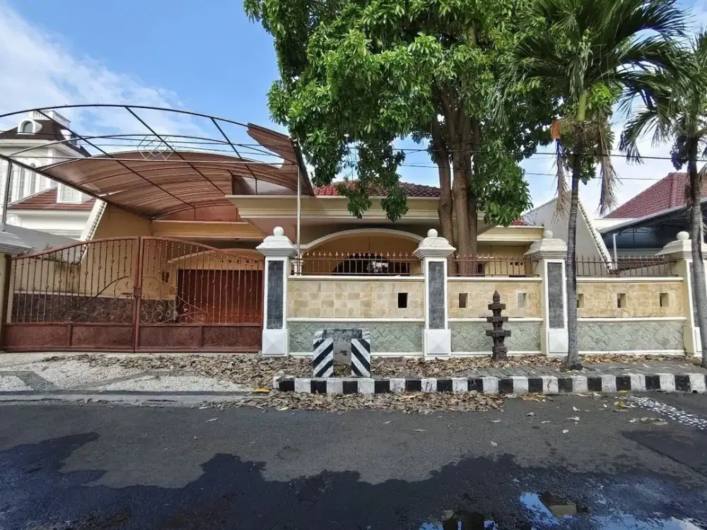 Rumah Tengah Kota 1 Lantai, Manyar Kartika Dapur Kering+Basah  Hadap Barat
