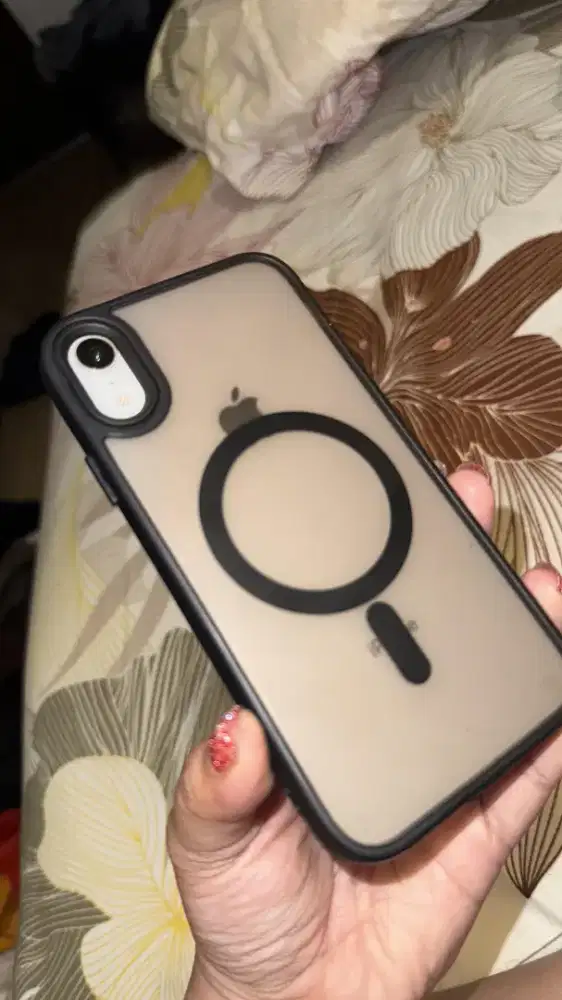 Jual iPhone xr 64 gb inter