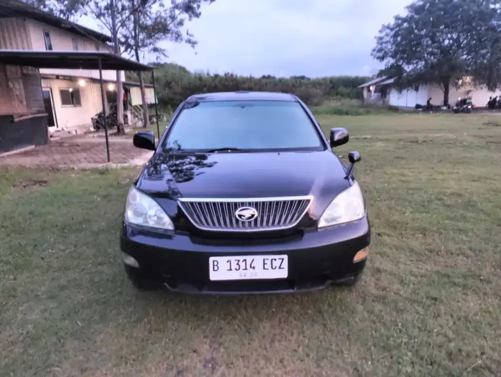 Toyota Harrier 3.0 4 x 4