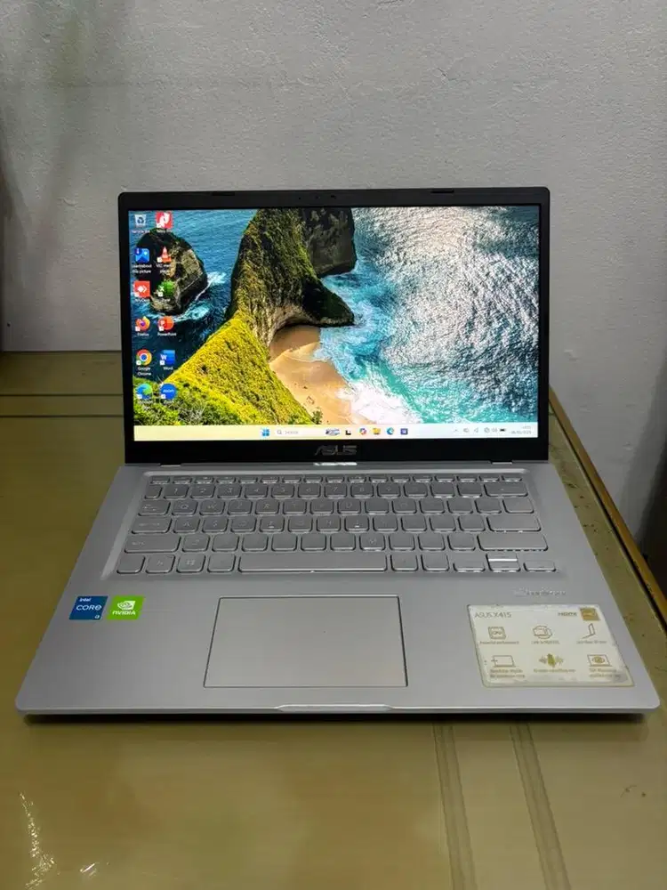 Asus Vivobook A416EP core i3 gen 11 NVIDIA GeForce MX330