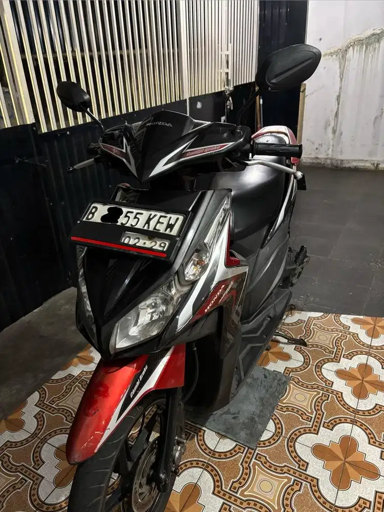 Dijual motor pemakaian pribadi/ pajak on