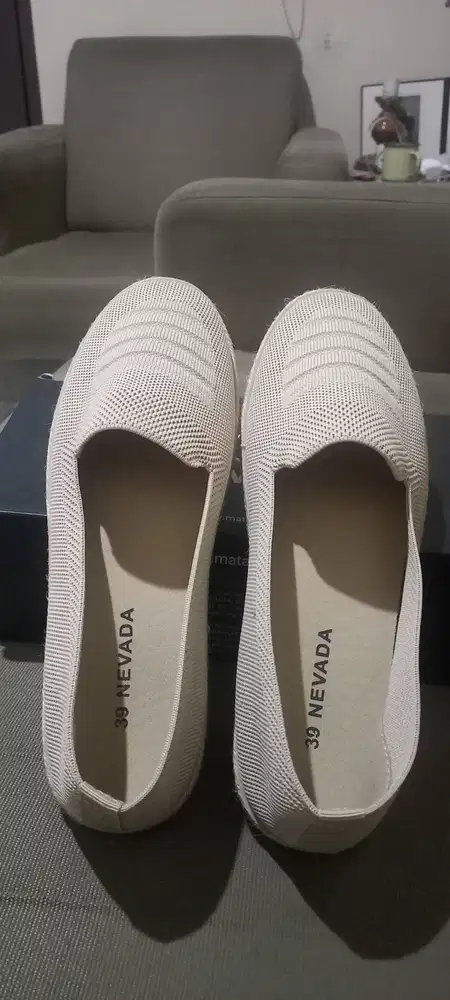 Dijual sepatu wanita Nevada