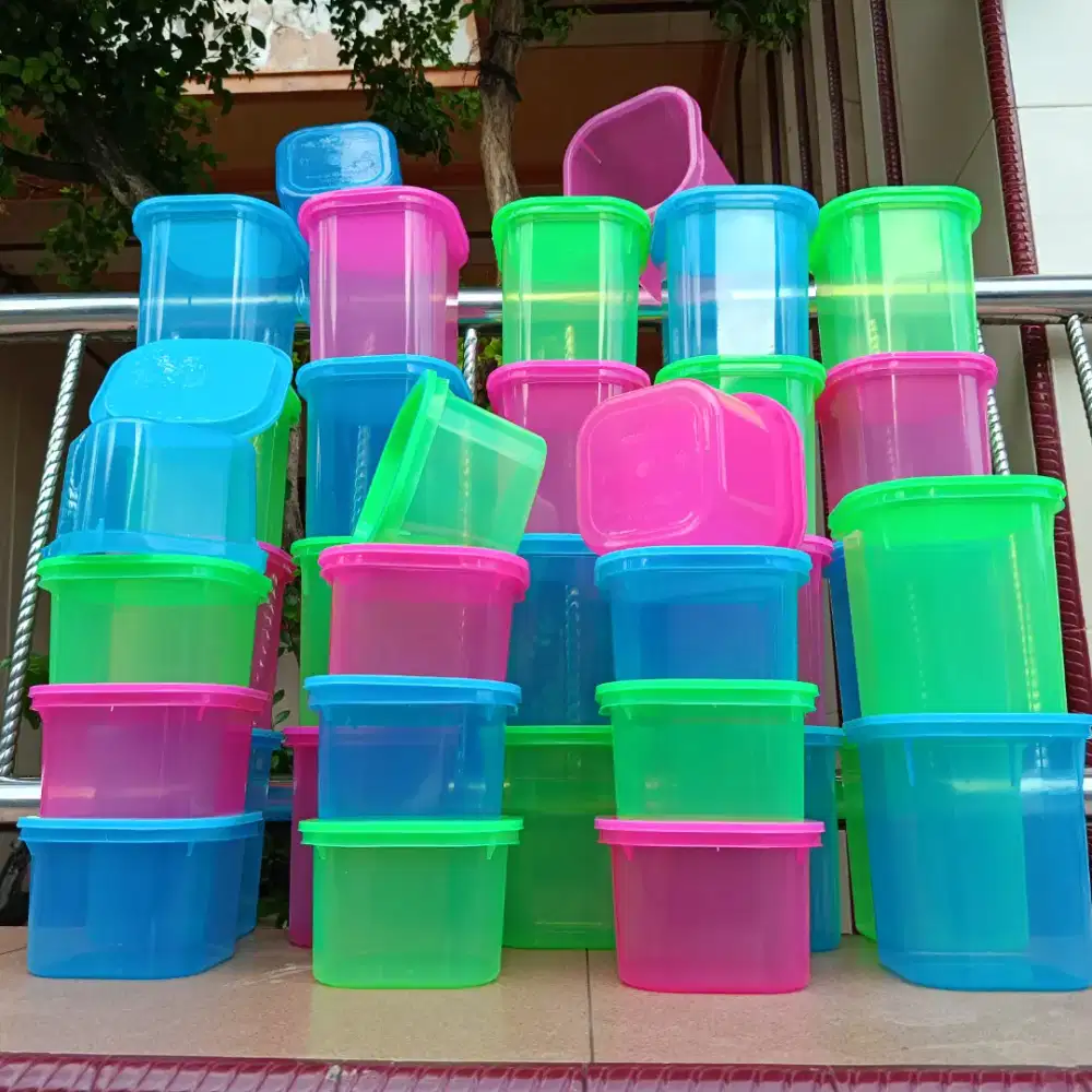 12 Pcs Toples Plastik Persegi Warna Transparan