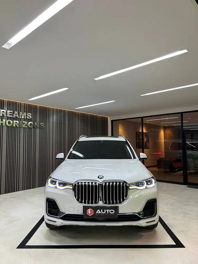 BMW X7 xDrive40i Opulence AT 2021 Putih Km18rb B19APB