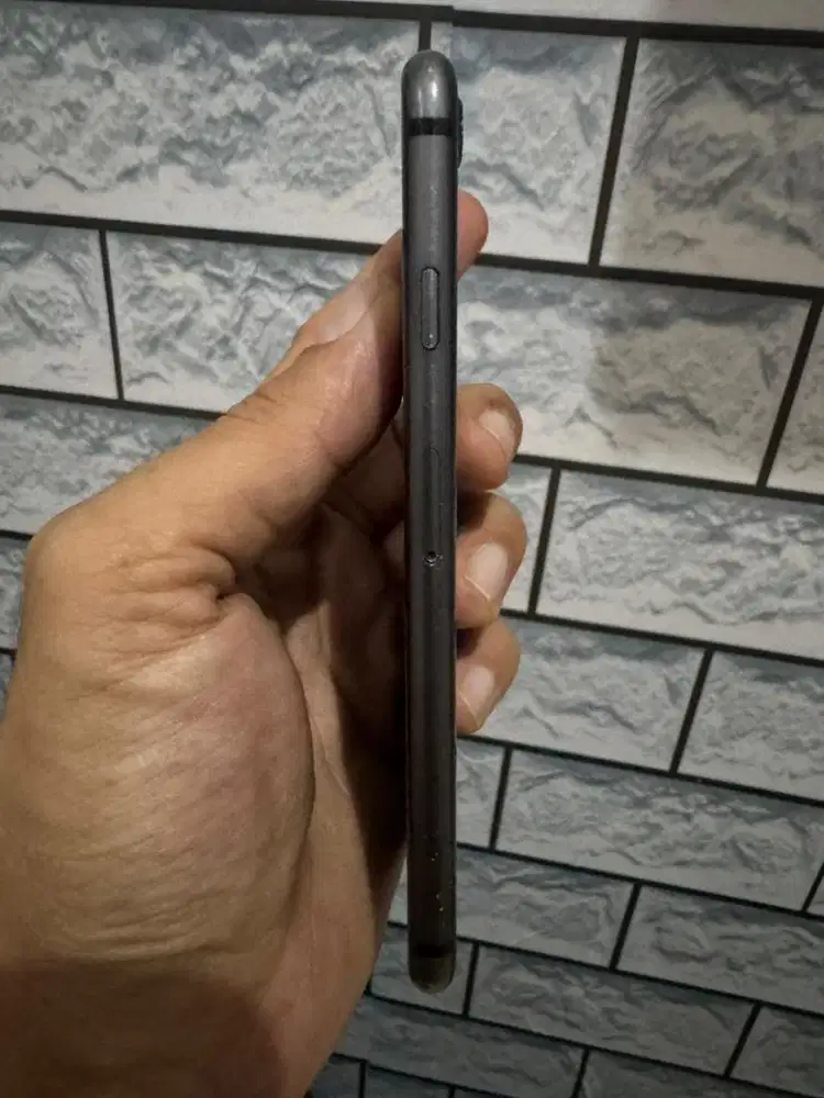 Iphone 8 64GB second
