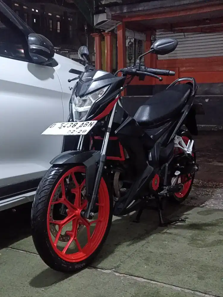Sonic tahun 2018 low km 19rb/tt boleh gan cash lebih bagus