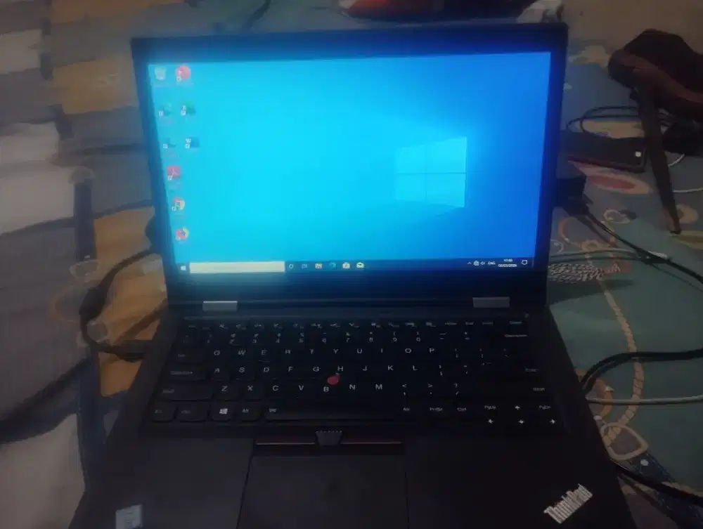 Dijual laptop Lenovo yoga X1