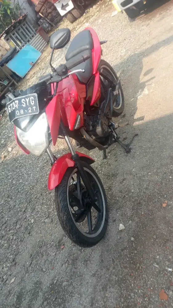 Jual motor bajaj pulsar