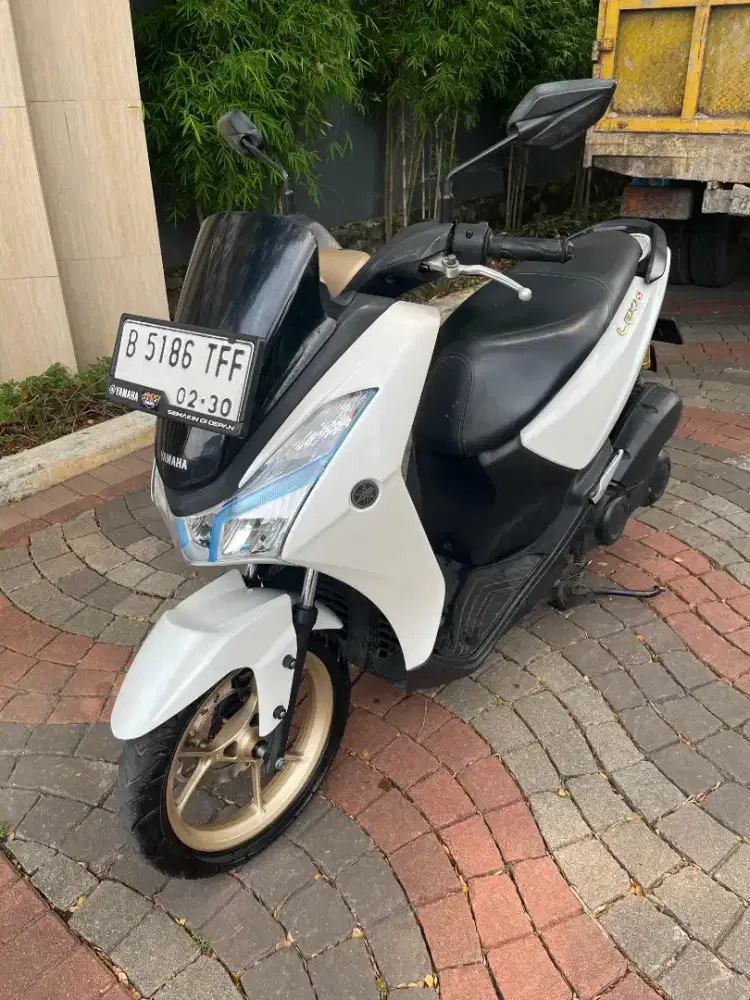Yamaha Lexi S Keyles 125 Cc Putih Glossy