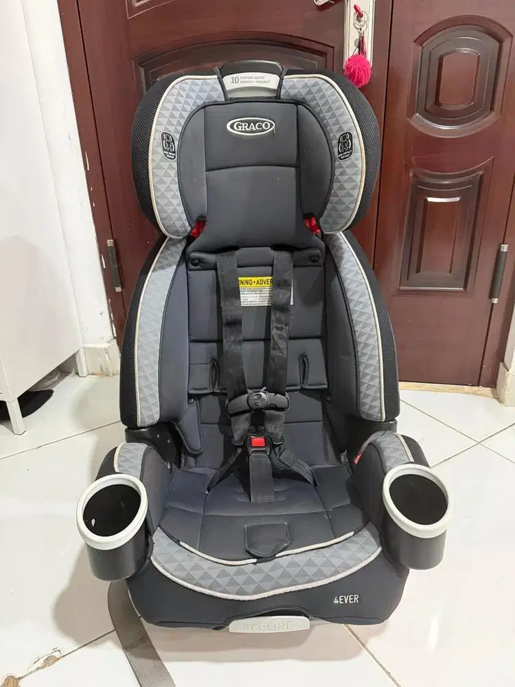 Preloved Graco Carseat 4EVER