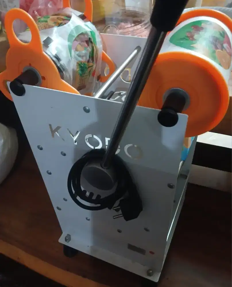 Mesin Press Gelas Plastik Kyodo/Cup Sealer Manual