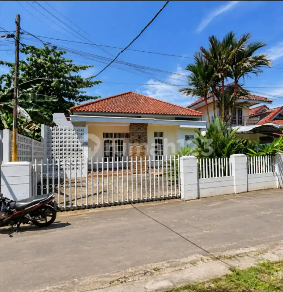 Rumah bagus, nyaman dan murah di lokasi Strategis