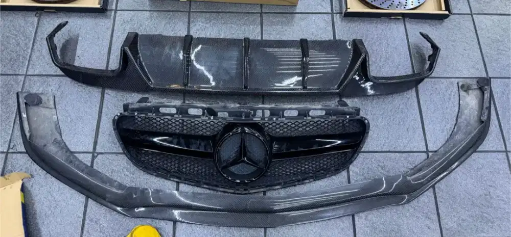 Lip + grill + diffuser carbon w212 E400