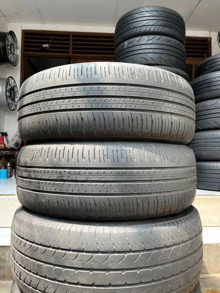 Ban Dunlop Enasave EC300+  205 55 r17  2Pcs