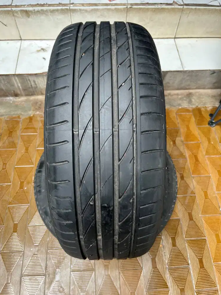 Ban Maxxis Victra Sport 5  225 45 r19  1Pcs