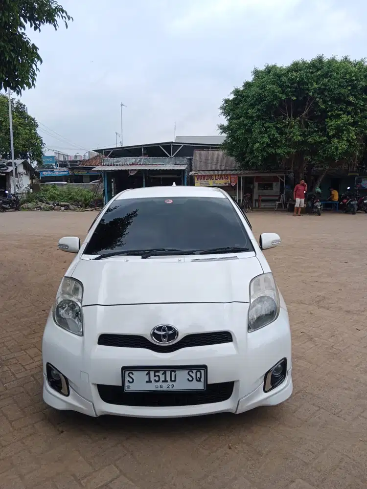 Toyota Yaris 2012 Bensin