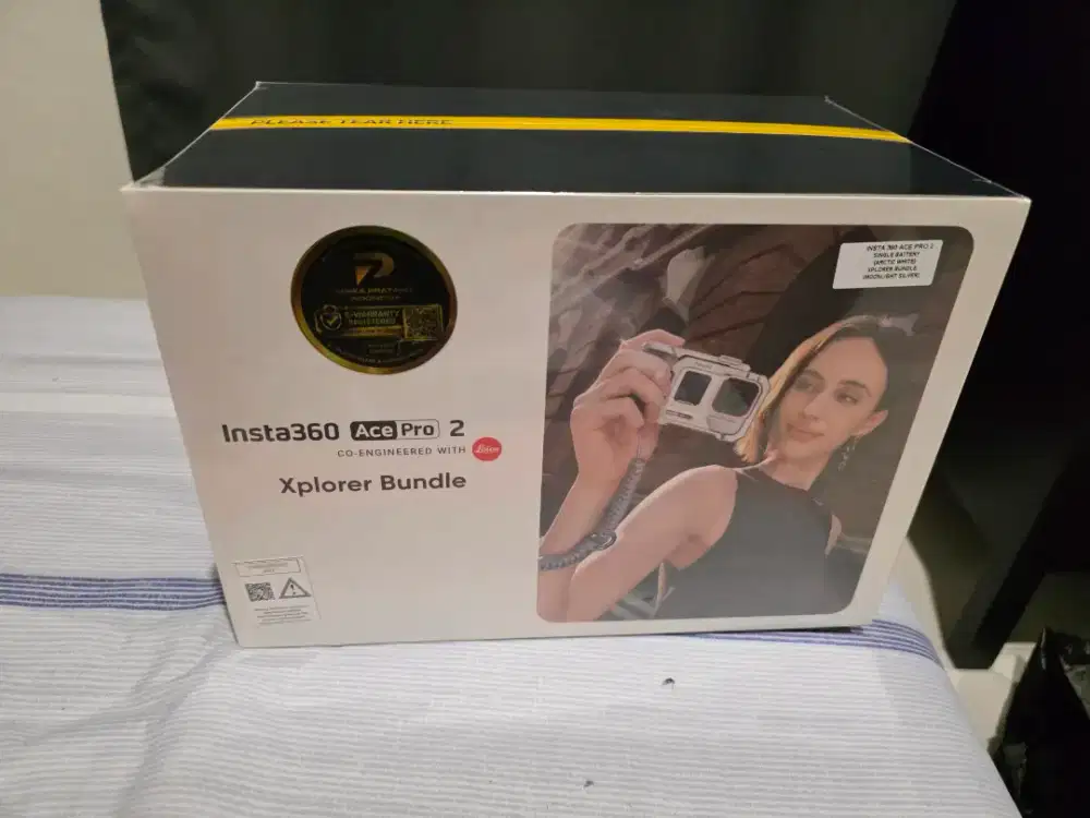 Insta 360 Ace Pro 2 Xplorer Bundle + sandisk extreme 128gb