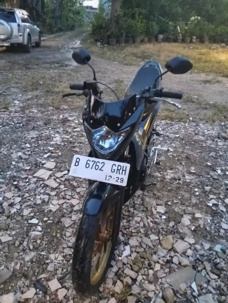 Suzuki satria Fu 2014 black predator