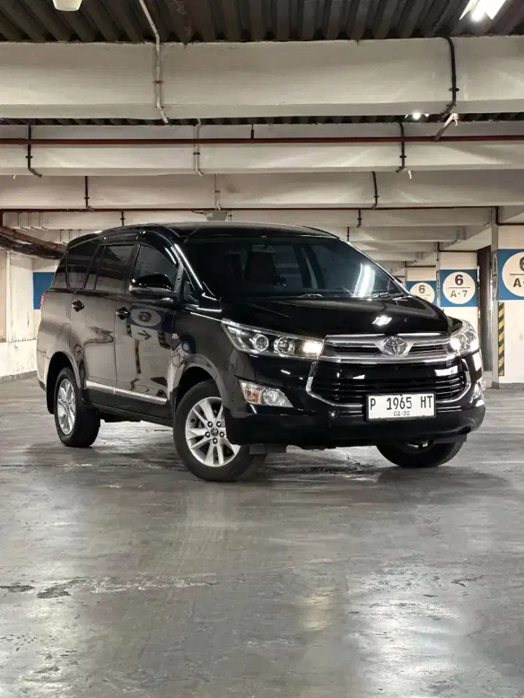 Toyota Innova Reborn V Bensin 2.0 Hitam 2018 Matic / AT