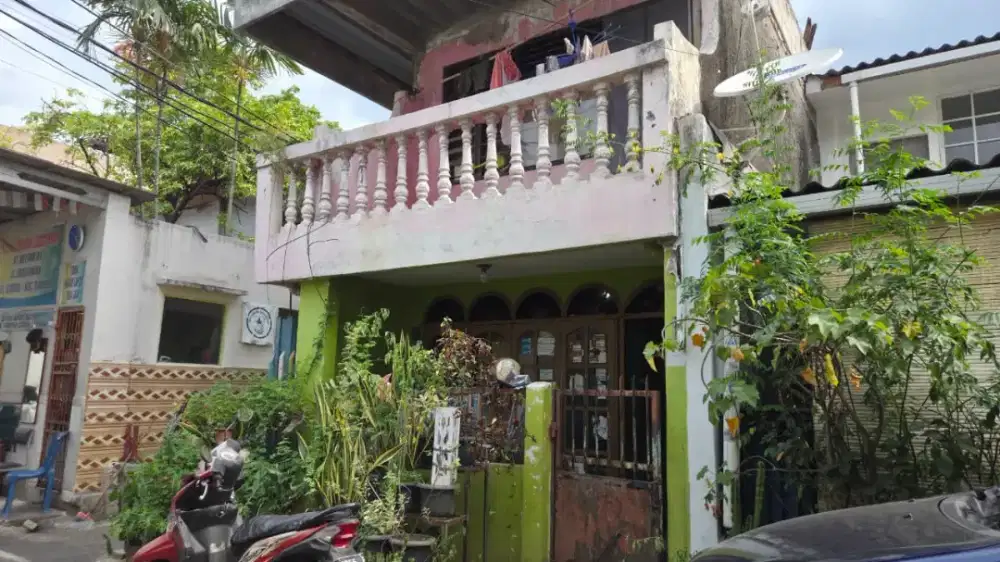 Jual rumah 2 lantai