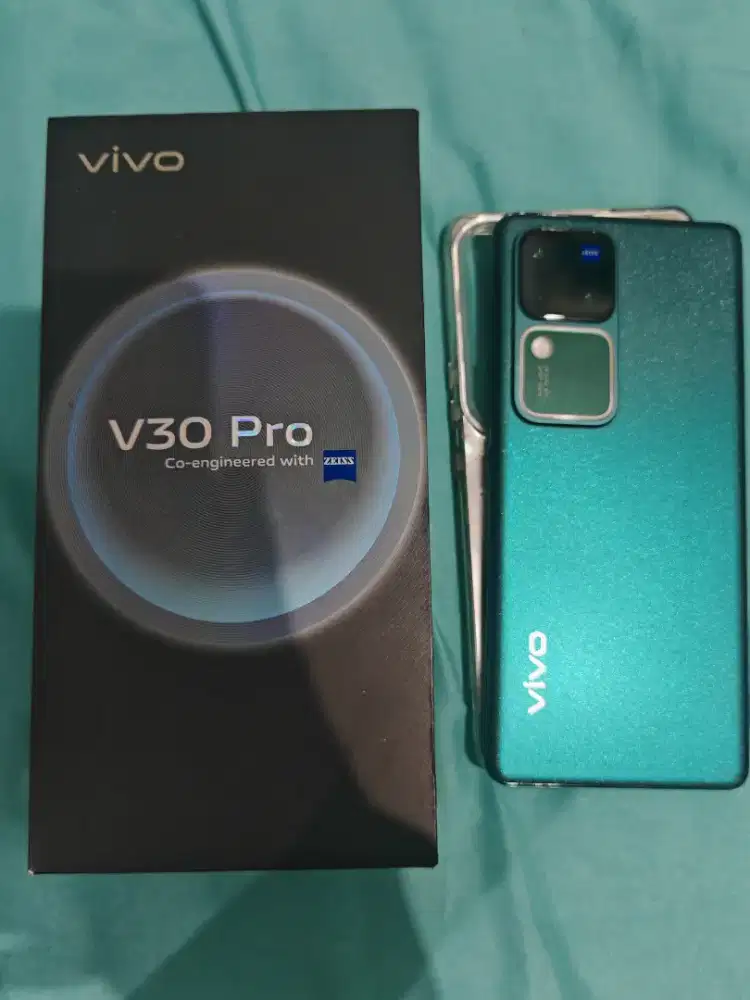 Vivo V30 Pro 5G 12/512Gb original ex Garansi bisa TT