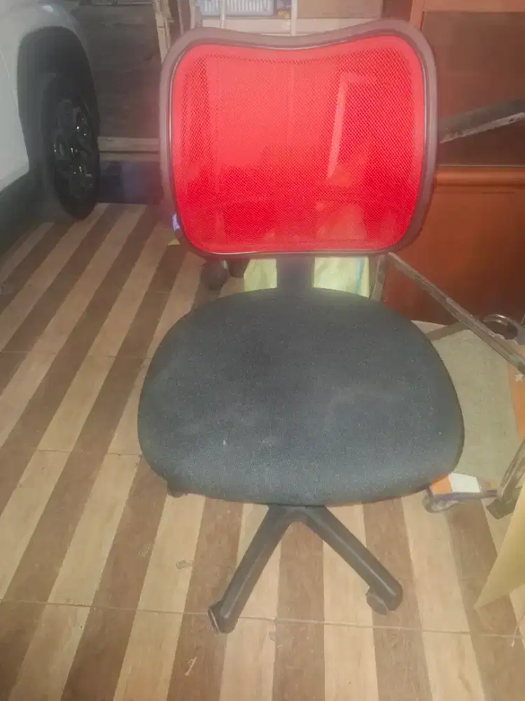 Kursi kerja kantor