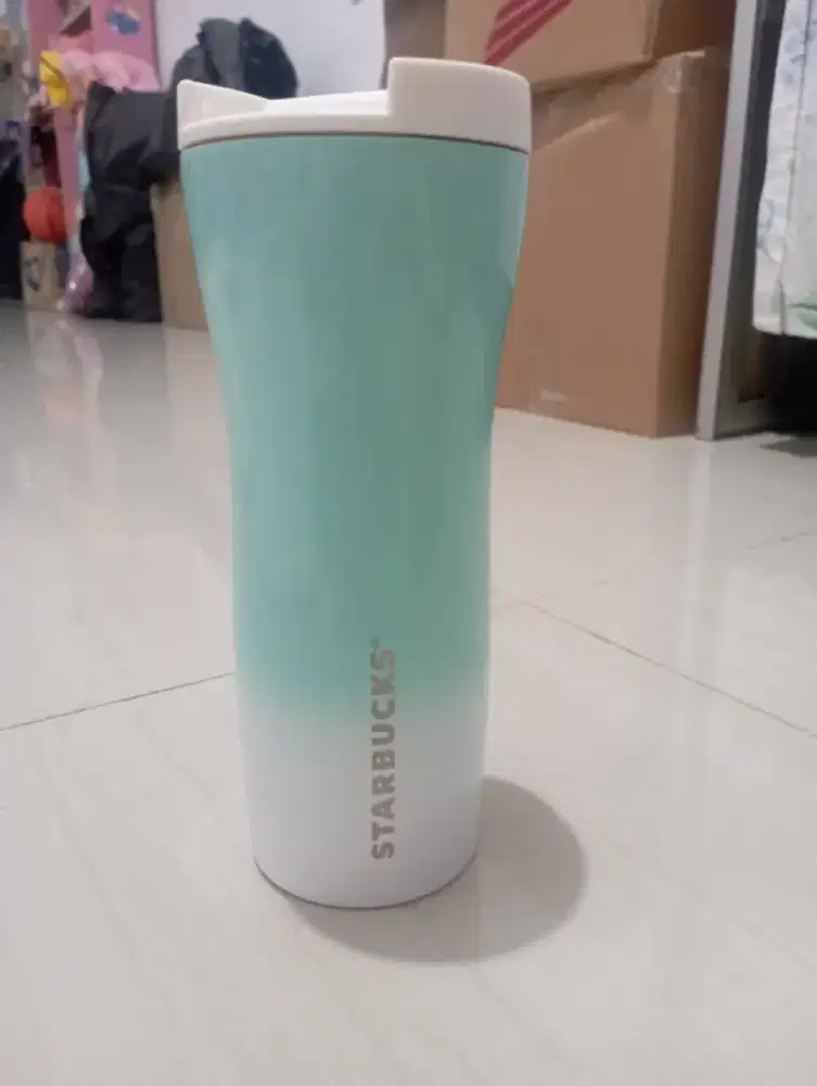 Tumbler starbucks
