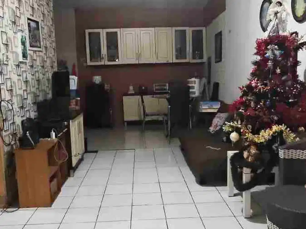 RUMAH NYAMAN DALAM KOMPLEK ONE GATE GEMPOL SARI CIJERAH BANDUNG
