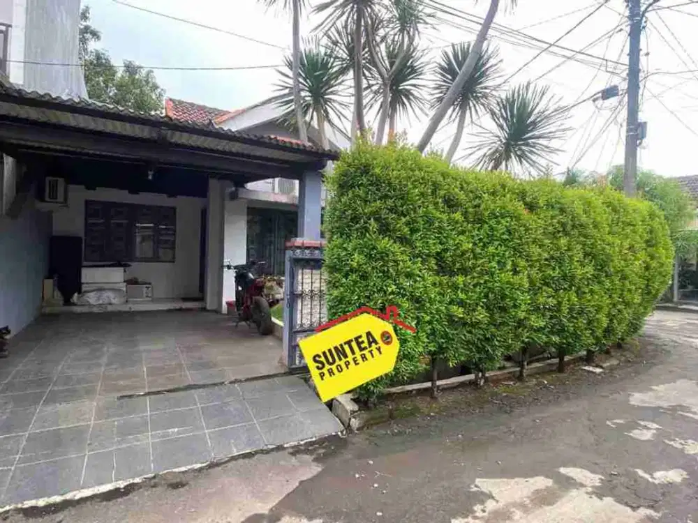 Rumah Murah, Teras semi outdoor ada kolom ikan 40 m2 siap huni di Graha Bintaro sp1063