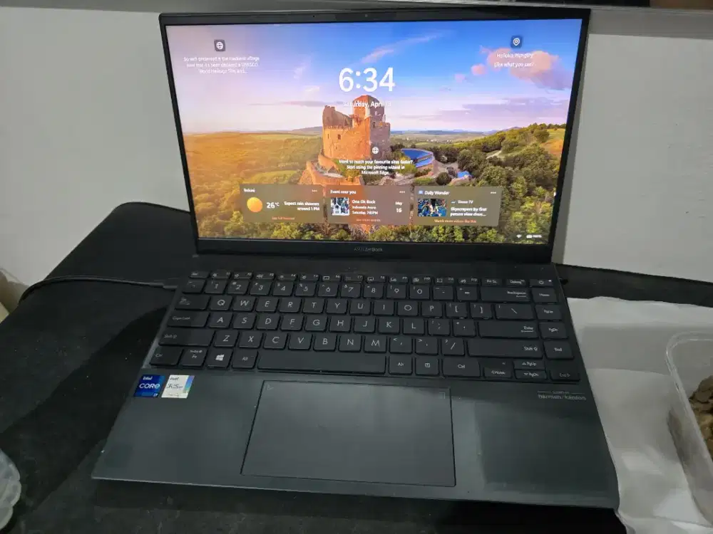 ASUS ZenBook UX425EA i7-1165G7 16GB/512GB Like New