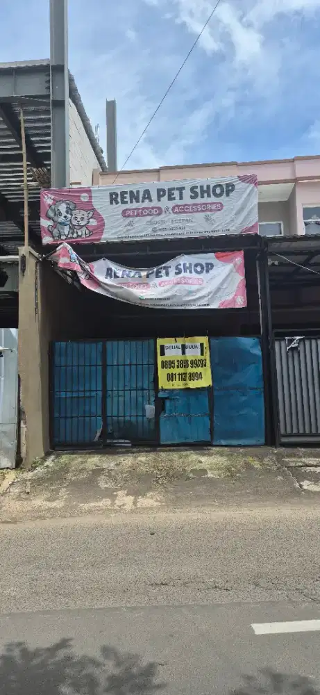 Disewakan Ruko Rumah 2 lantai Akses jalan raya d Kreo