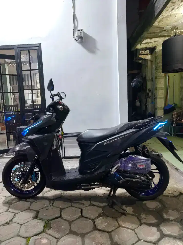Motor Vario Tahun 2017, Pajak Hidup Panjang, Surat-Surat Lengkap.