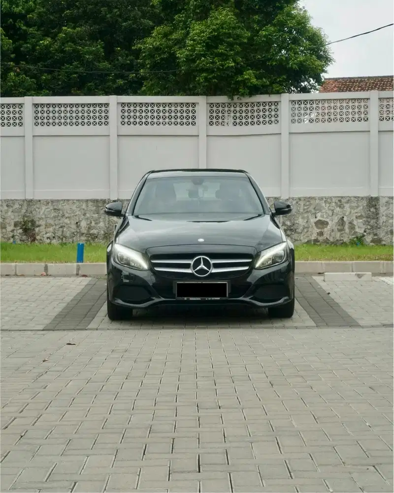 Mercedes Benz C200 2017
